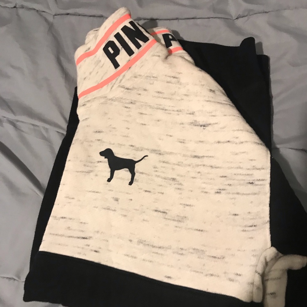 PINK Sweatshirt